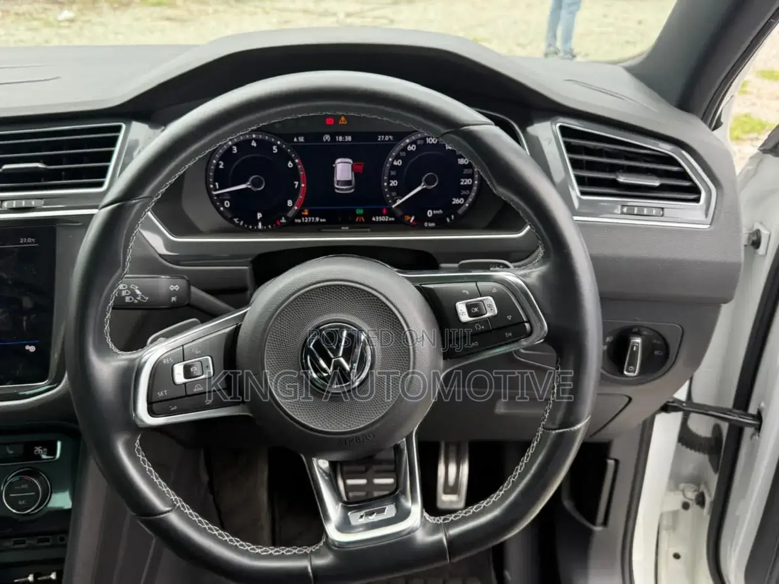 Volkswagen Tiguan 2.0T SEL R-Line FWD 2019 White