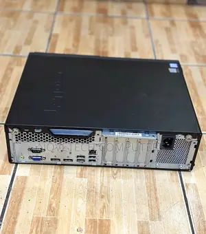 Lenovo ThinkCentre M720 SFF 8GB Intel Core I3 HDD+SSD 500GB