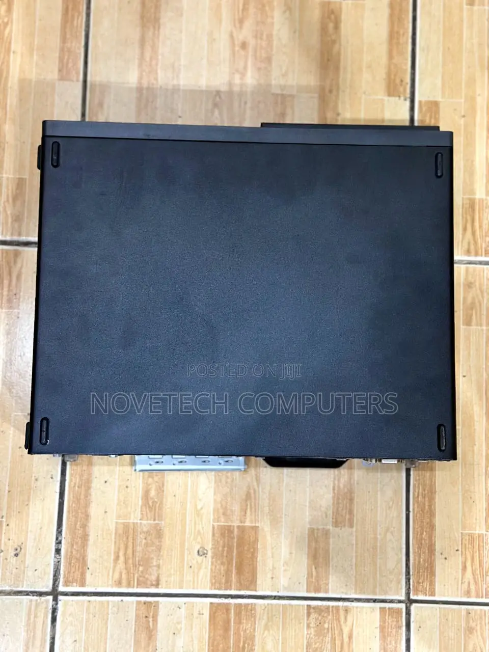 Lenovo ThinkCentre M720 SFF 8GB Intel Core I3 HDD+SSD 500GB