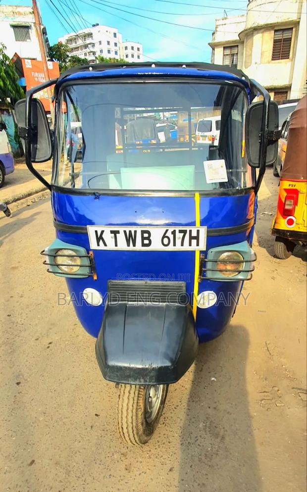 Piaggio 2020 Blue - thumbnail 3