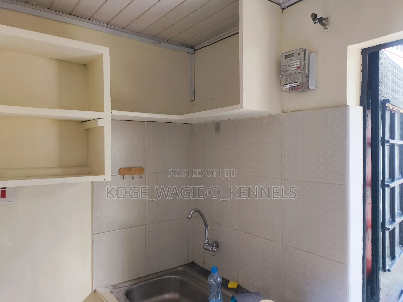 1bdrm Bedsitter in Thome for rent
