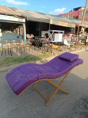 Purple and Gold Lash Bed