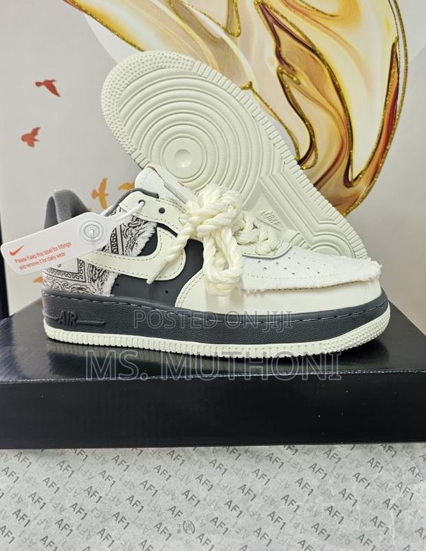 High Quality Nike Airforce 1 'B. Bang / Yr of Snake Size 37-45 - thumbnail 2