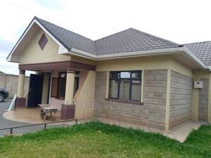 3bdrm Bungalow in Kenyatta Road for rent