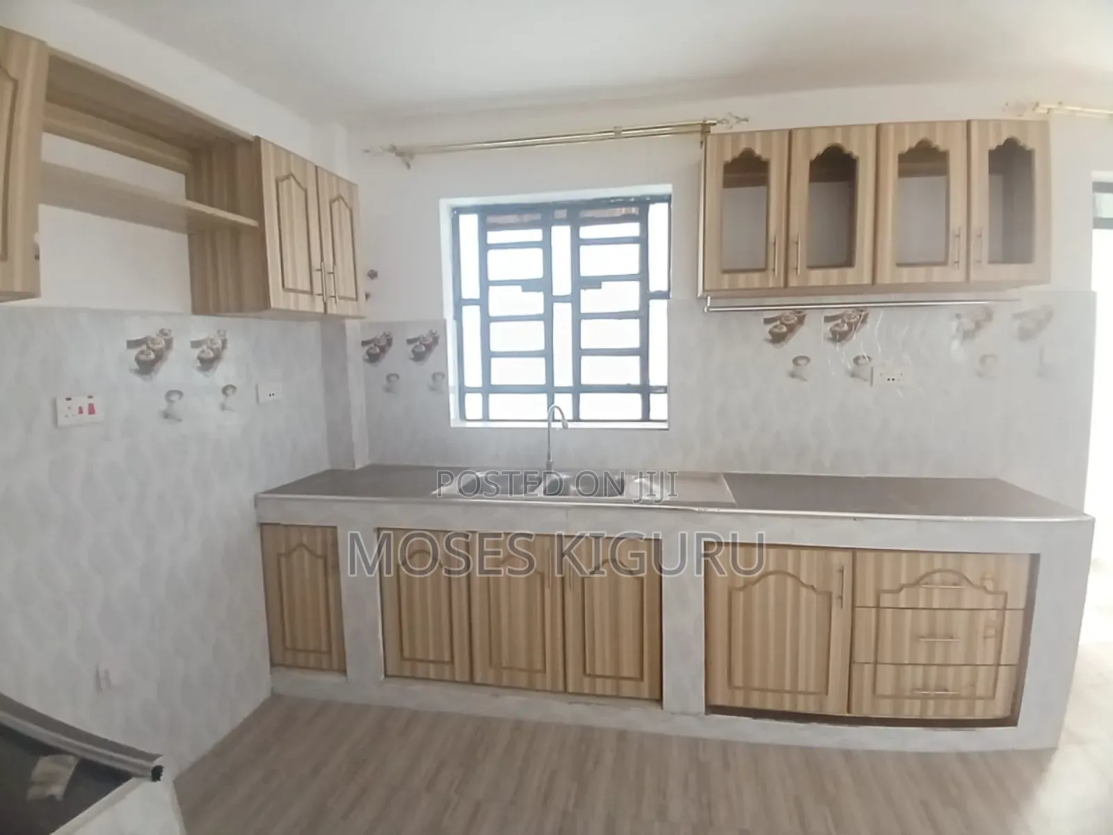 4bdrm Maisonette in Kenyatta Road for sale