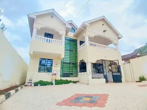 4bdrm Maisonette in Kenyatta Road for sale