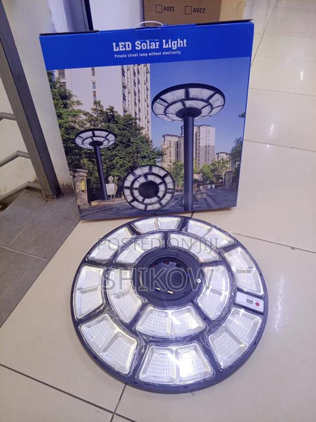 1000w All-in-One Round 360° Led Solar Street Light
