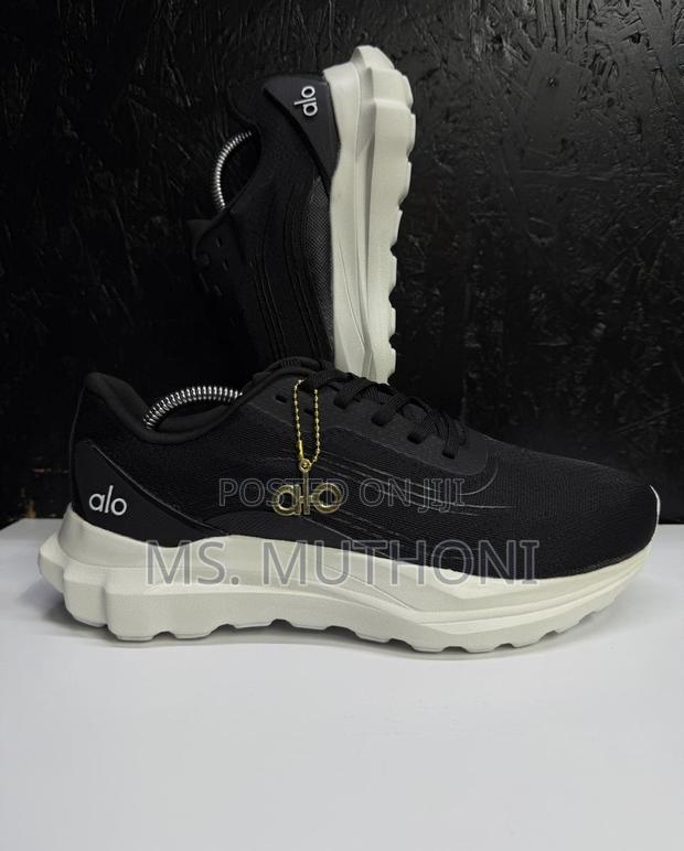 *Alo Runners / Trainers / Running Sneakers* Size : 40 - 4 - thumbnail 3