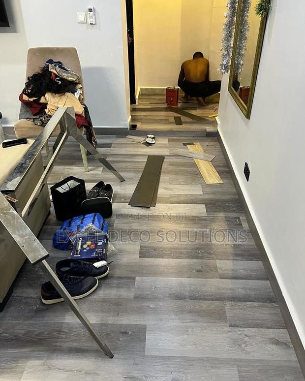 Scratch Stain Resistant Surface Luxury Vinyl Flooring Planks - main view