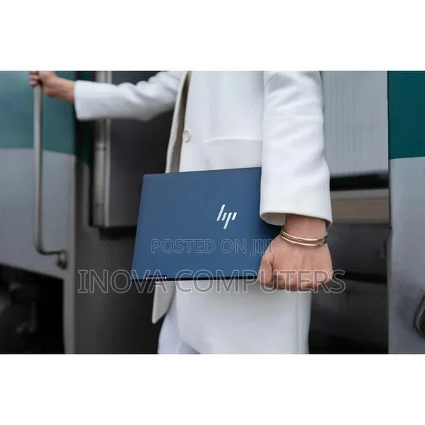 Laptop HP Dragonfly G3 16GB Intel Core I7 SSD 512GB - thumbnail 3