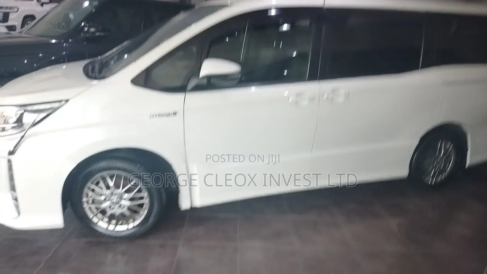 Toyota Noah 2020 White