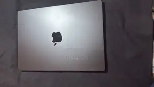 Laptop Apple MacBook Pro 2023 M3 14-Inch 8GB Apple M3 SSD 256GB