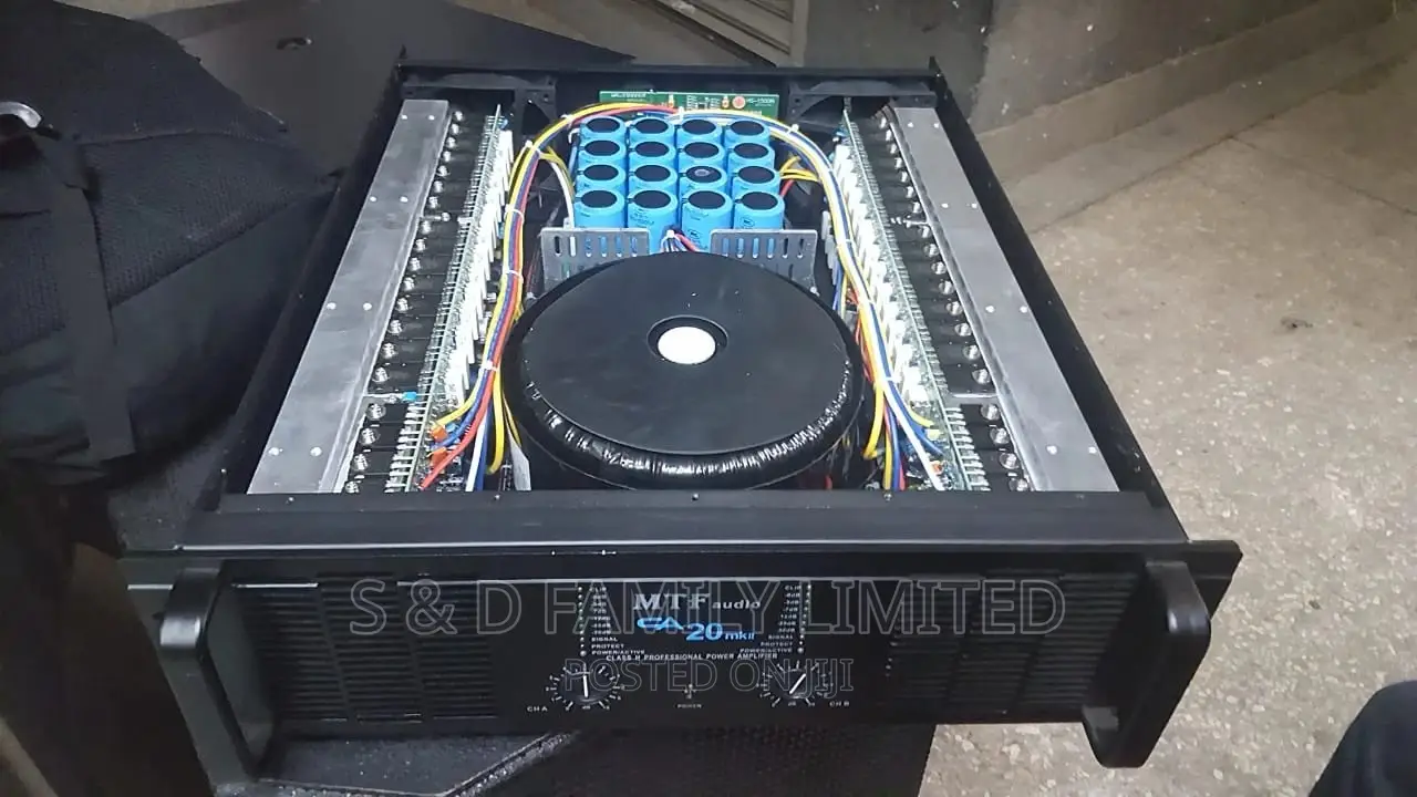 CA 12 MTF Ex Uk Power Amp Crest Audio 12