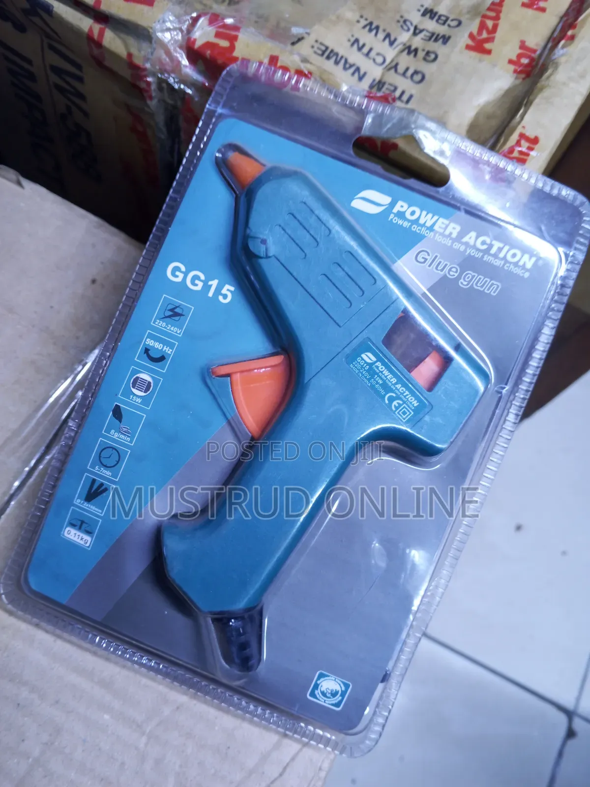 Bland New 15w Glue Gun