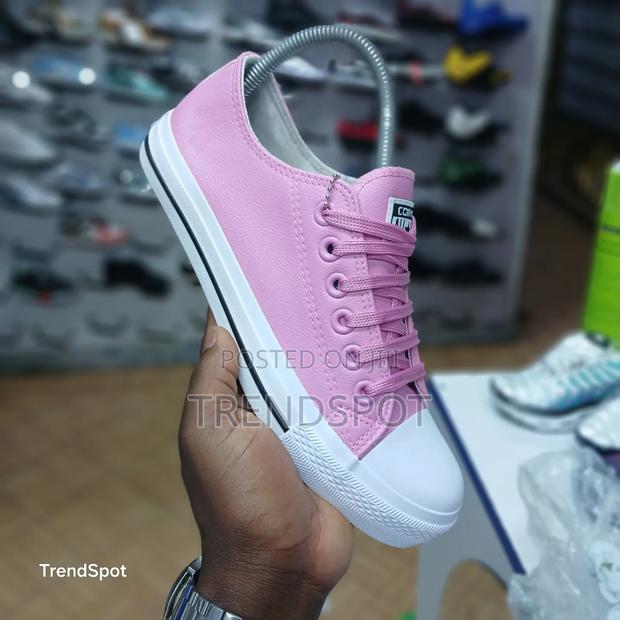 Converse Leather Pink - main view