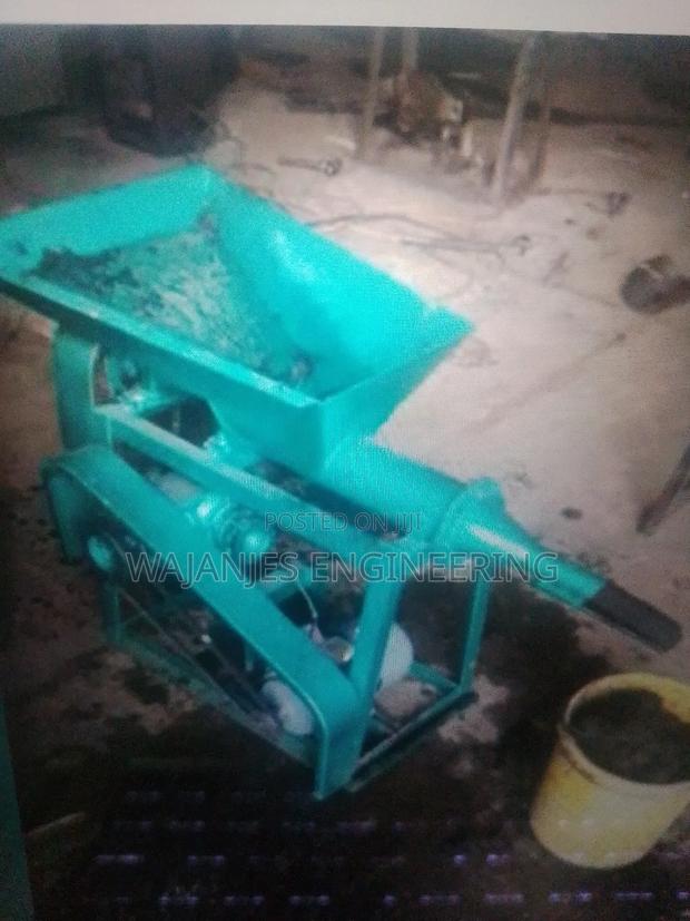 Briquette Machine - thumbnail 3