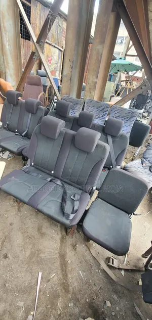 Foldable Seats for Townace,Nv200,Mazda Bongo Can Be Installed in Any V
