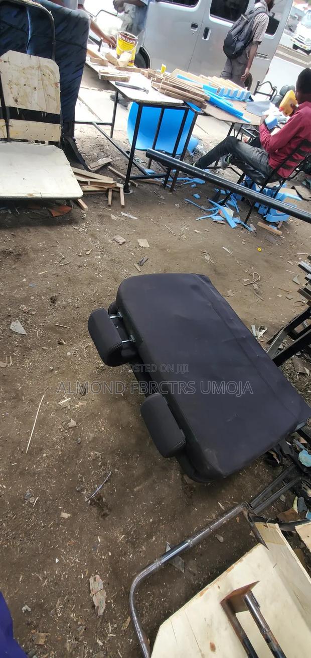 Foldable Seats for Townace,Nv200,Mazda Bongo Can Be Installed in Any V - thumbnail 11