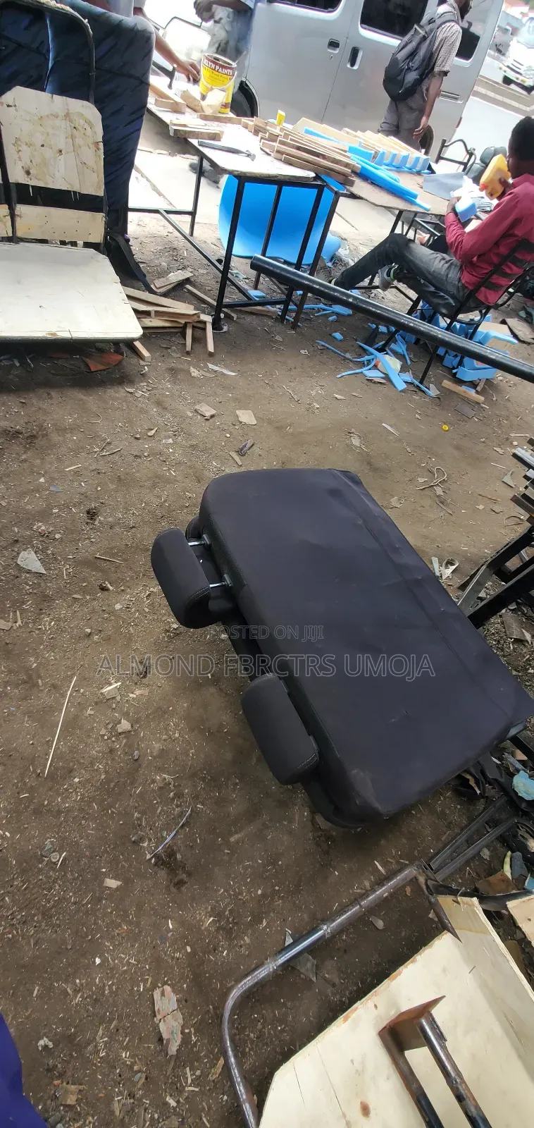 Foldable Seats for Townace,Nv200,Mazda Bongo Can Be Installed in Any V