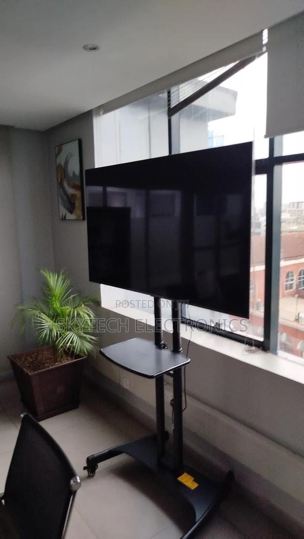 Movable and Adjustable Tv Trolley Stand - thumbnail 2