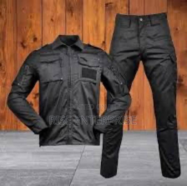 Tactical Outdoor Suit- Black