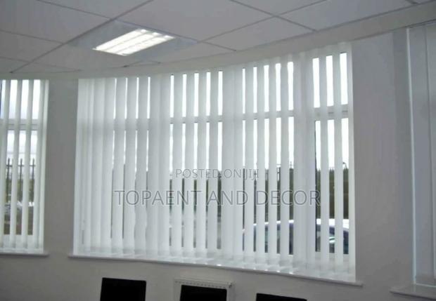 Pure White Modern Window Shade for Vertical Blinds