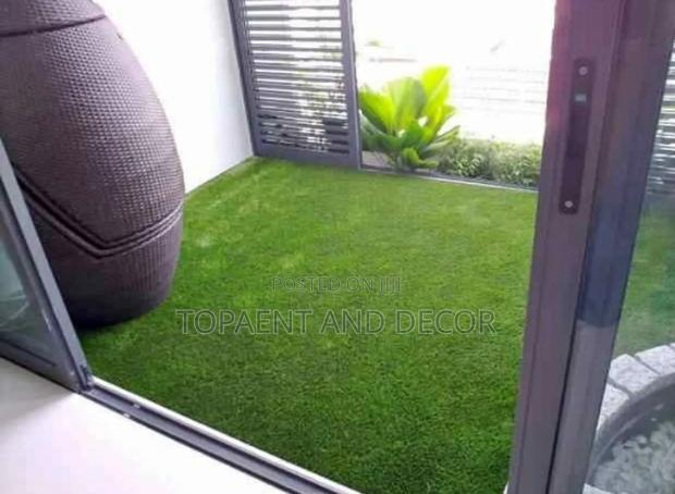 Pet Friendly Artificial Grass Carpet Easy to Clean - main view