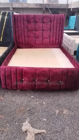 5x6 Chester Bed in Burgundy Fabric : Pay on Delivery