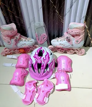  Full Set Hard Boot Skates With Rubber Wheels With Protective Gear