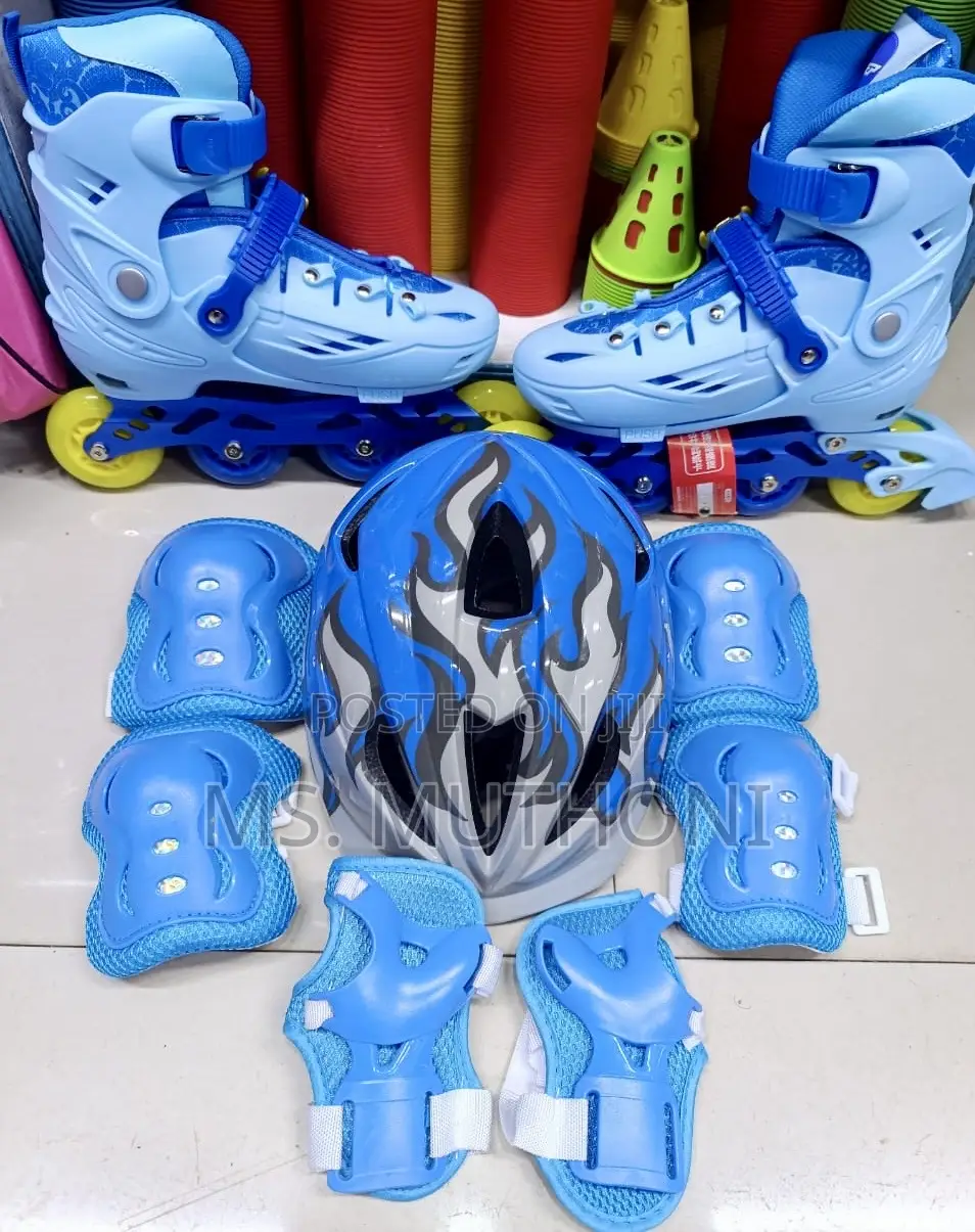 Blue  Full Set Hard Boot Skates With Rubber Wheels Glowing Wheels