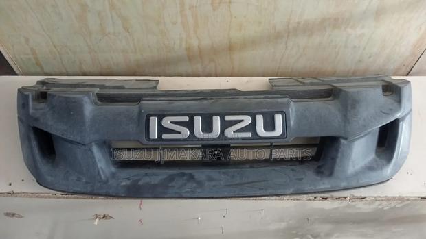 Isuzu Dmax Grill 20217 - thumbnail 2