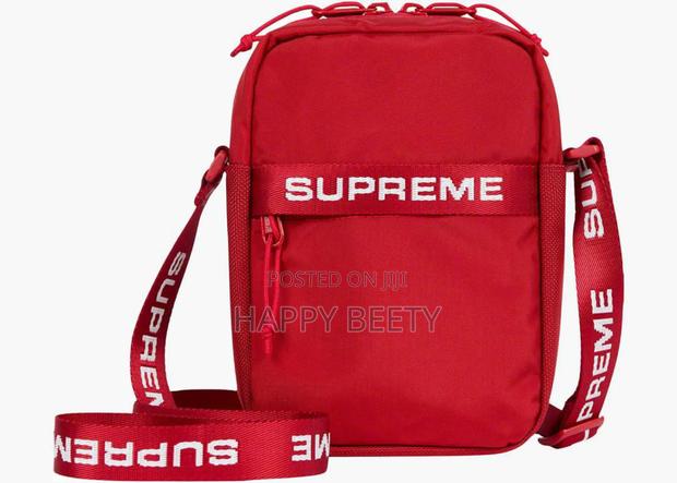 *Supreme Shoulder Bag*