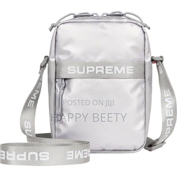 *Supreme Shoulder Bag* - thumbnail 3