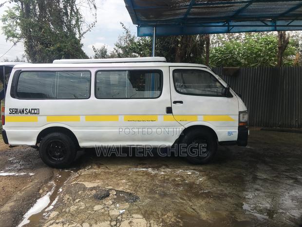 Toyota HiAce 2006 White - thumbnail 6