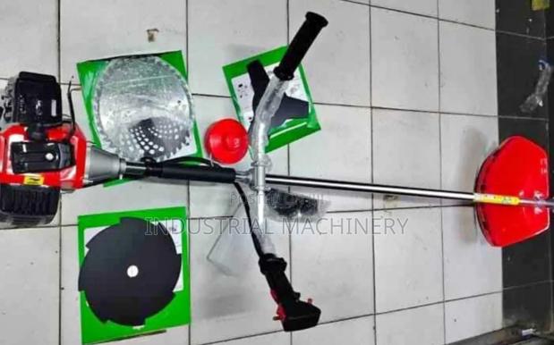 Brush Cutter With 3blades