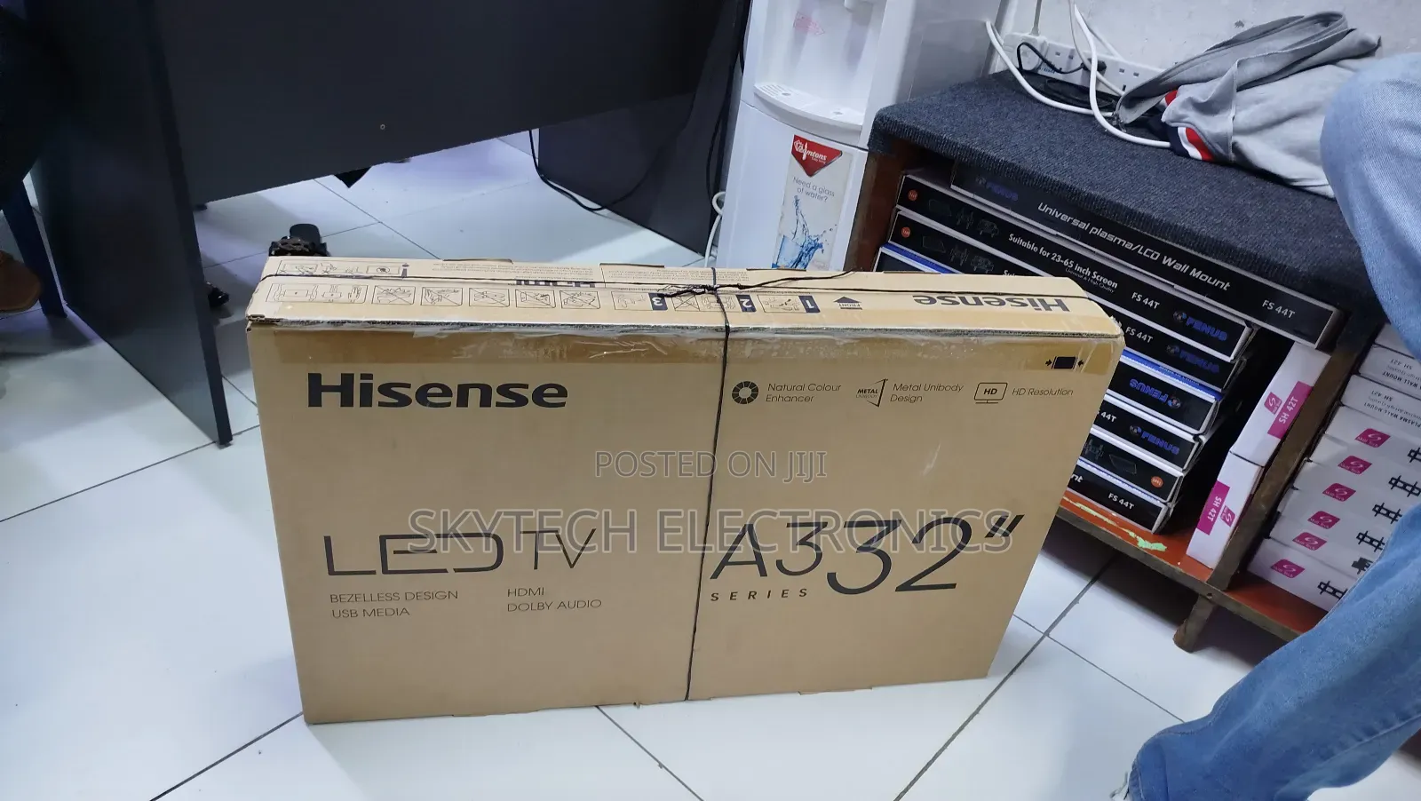 Hisense 32inches Digital Tv