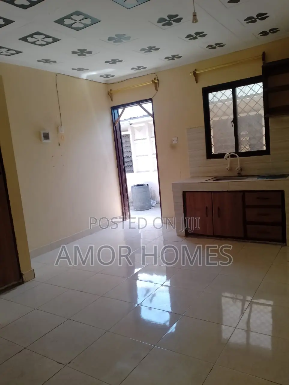 1bdrm Bedsitter in Kiembeni Primary for rent