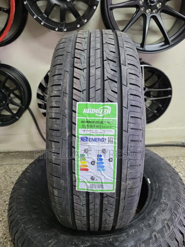 225/55r18 Arduzza Tire - main view