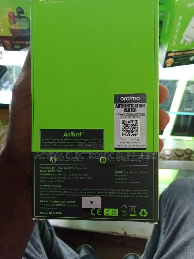 Oraimo Powergn 251 25w Ultra Fast Type C Charger - thumbnail 2