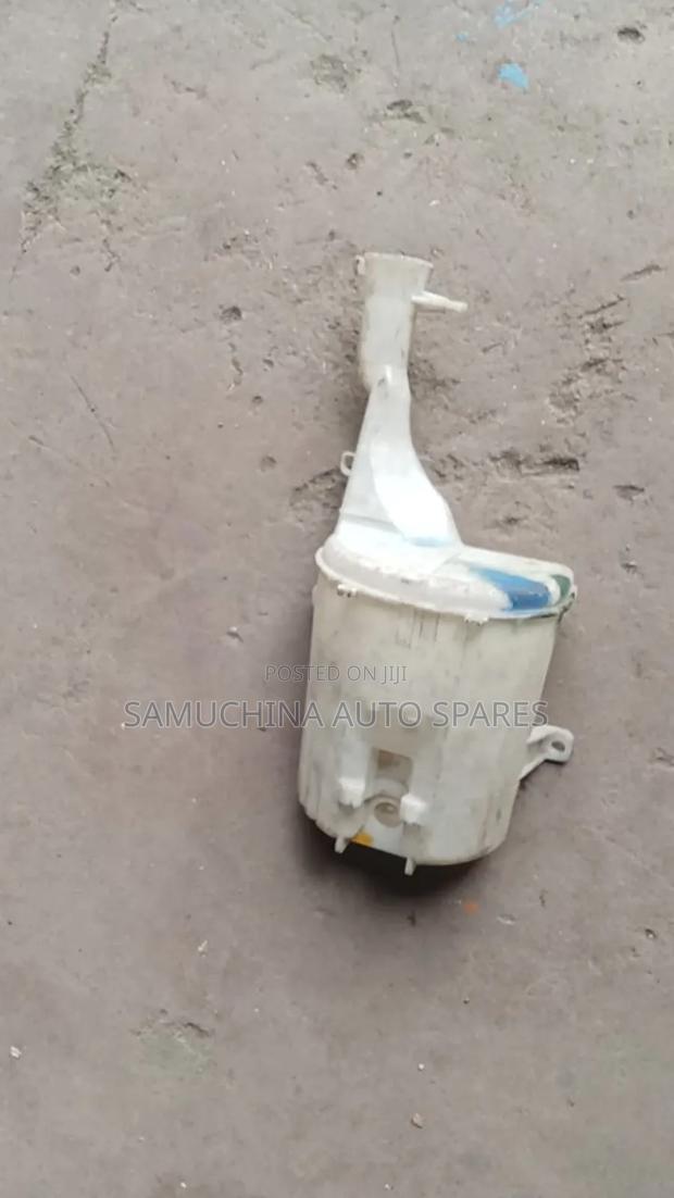 Washer Bottle Toyota Ist Old Model