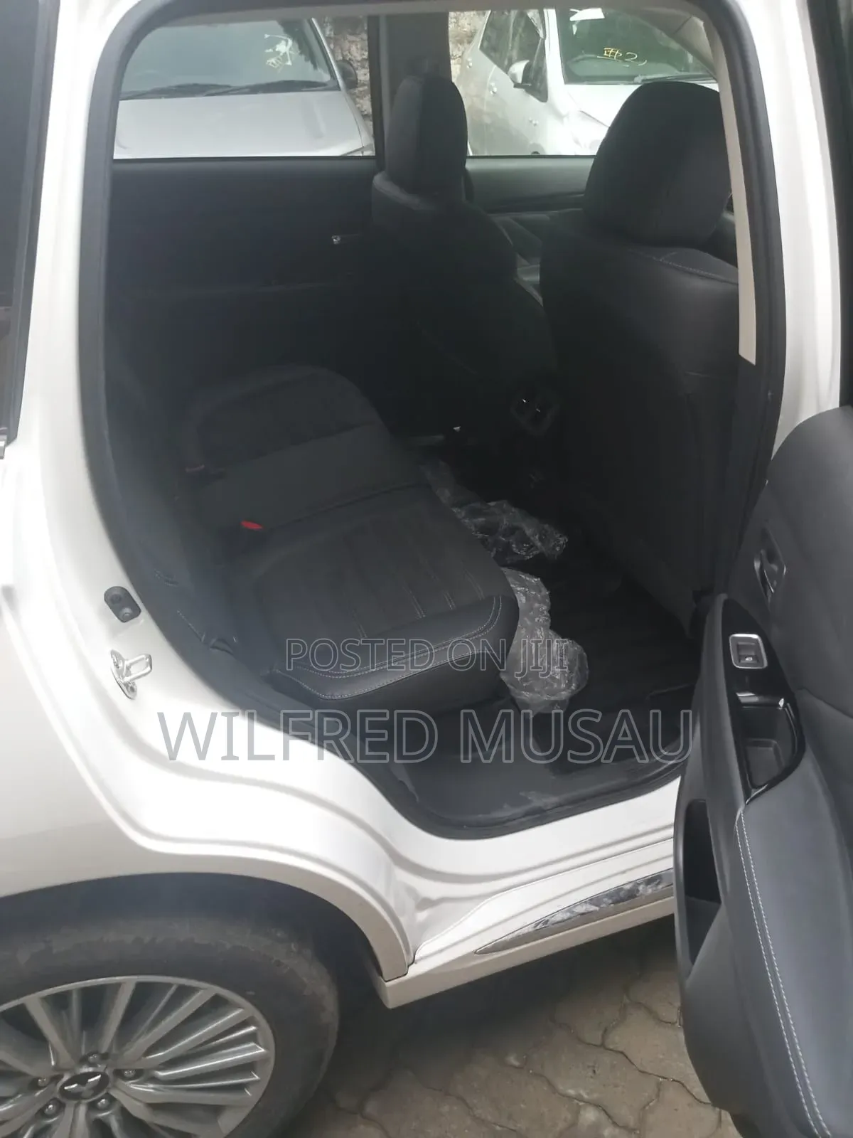 Mitsubishi Outlander 2018 Silver
