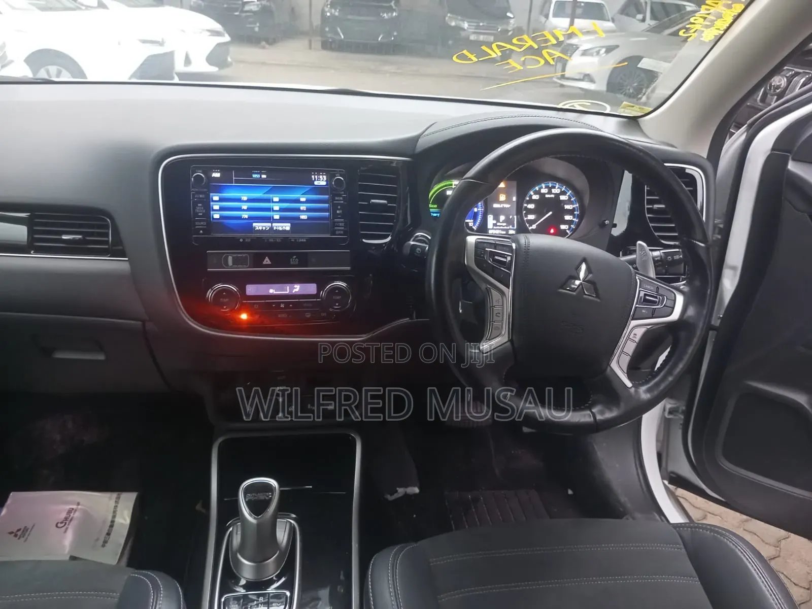 Mitsubishi Outlander 2018 Silver