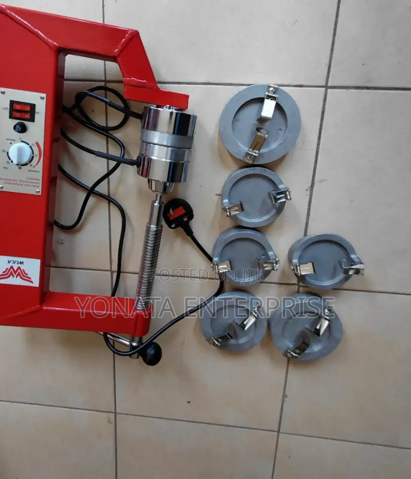 Tire Vulcanizing Machine for Sale in Kenya (Small)