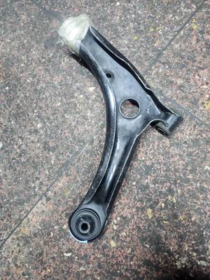 Mitsubishi Colt Control Arm - thumbnail 2