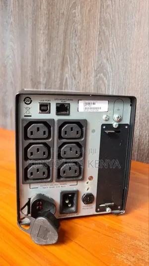 Apc Smart-Ups 750va LCD 230v (Smt750ic)