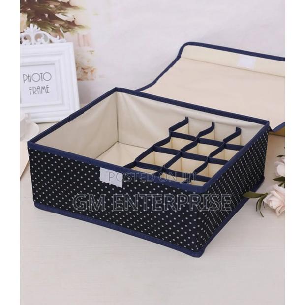 *Foldable 13 Grid Under Garment Organizer