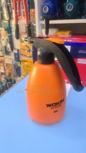 Wokin Hand Held Sprayer 2 L/ Manual Sprayer 2 L