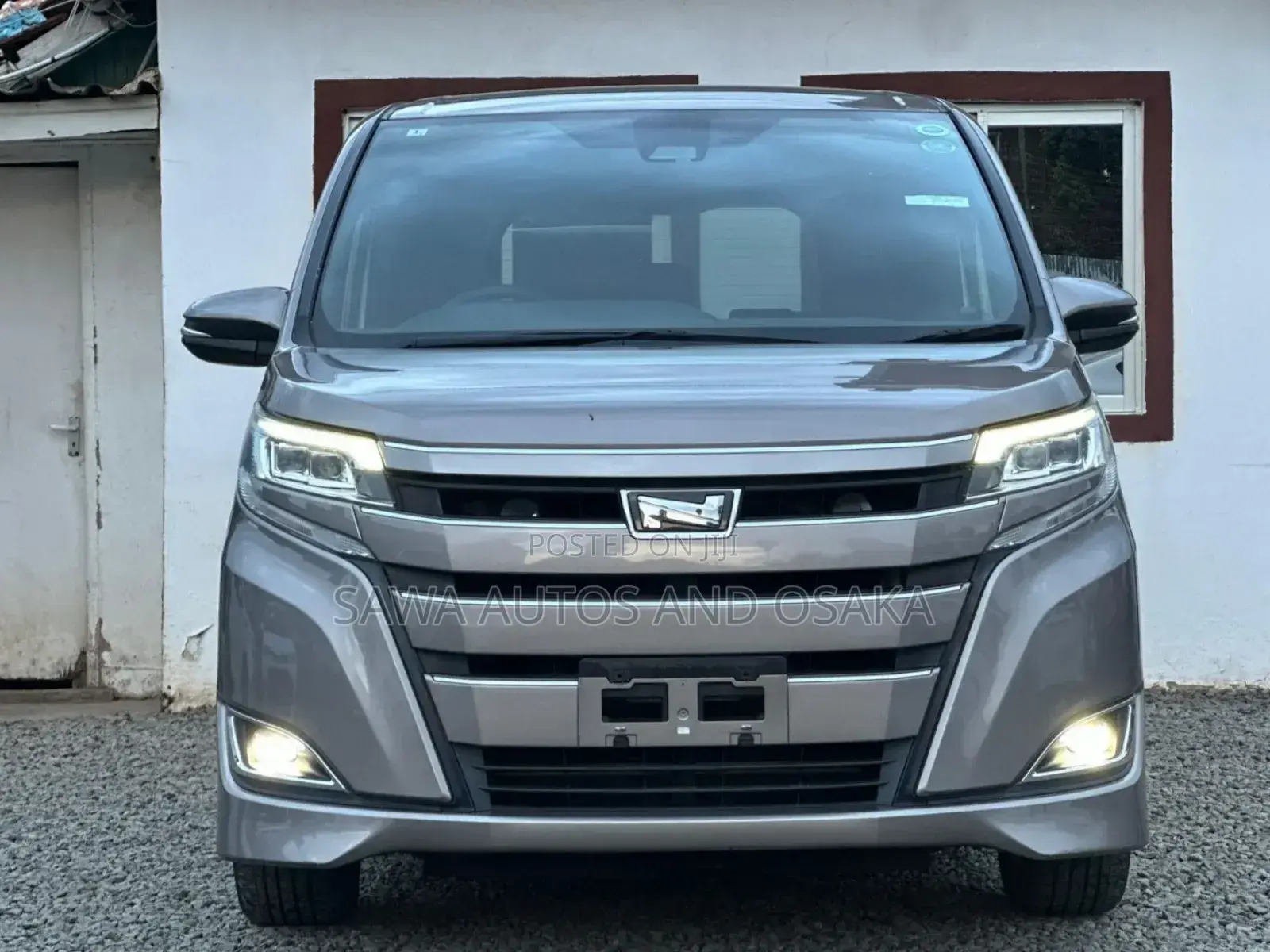 Toyota Noah 2019 Brown