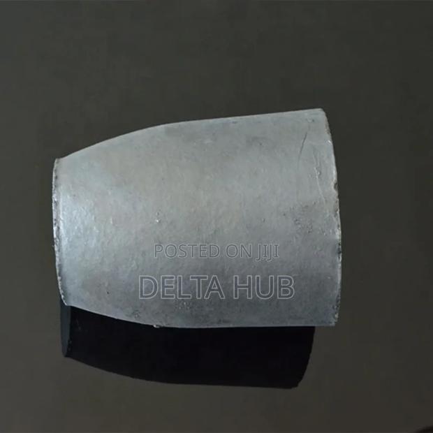 Industrial Smelting Pot - main view