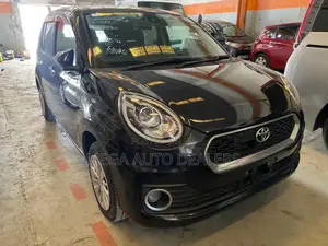 Toyota Passo 2018 Black